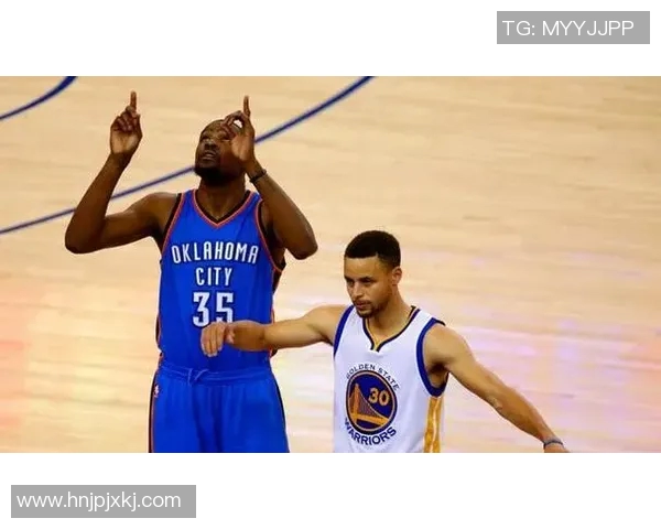 2017年勇士队与雷霆队的激烈对决回顾与分析 2017年勇士队与雷霆队的激烈对决回顾与分析