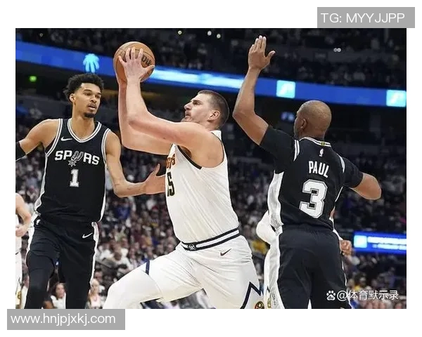 2016年NBA季后赛马刺与雷霆的激烈对决与精彩瞬间回顾