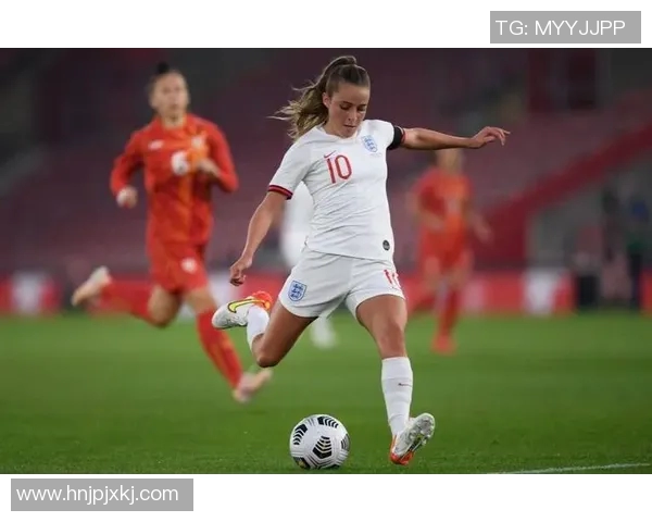 英格兰女足与荷兰女足激战正酣比分揭晓引发热议 英格兰女足与荷兰女足激战正酣比分揭晓引发热议